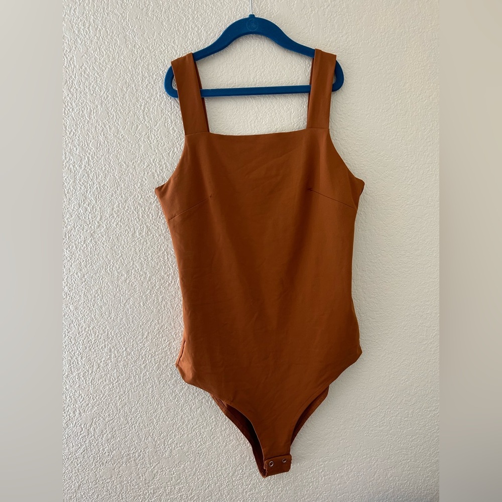 Square neck bodysuit